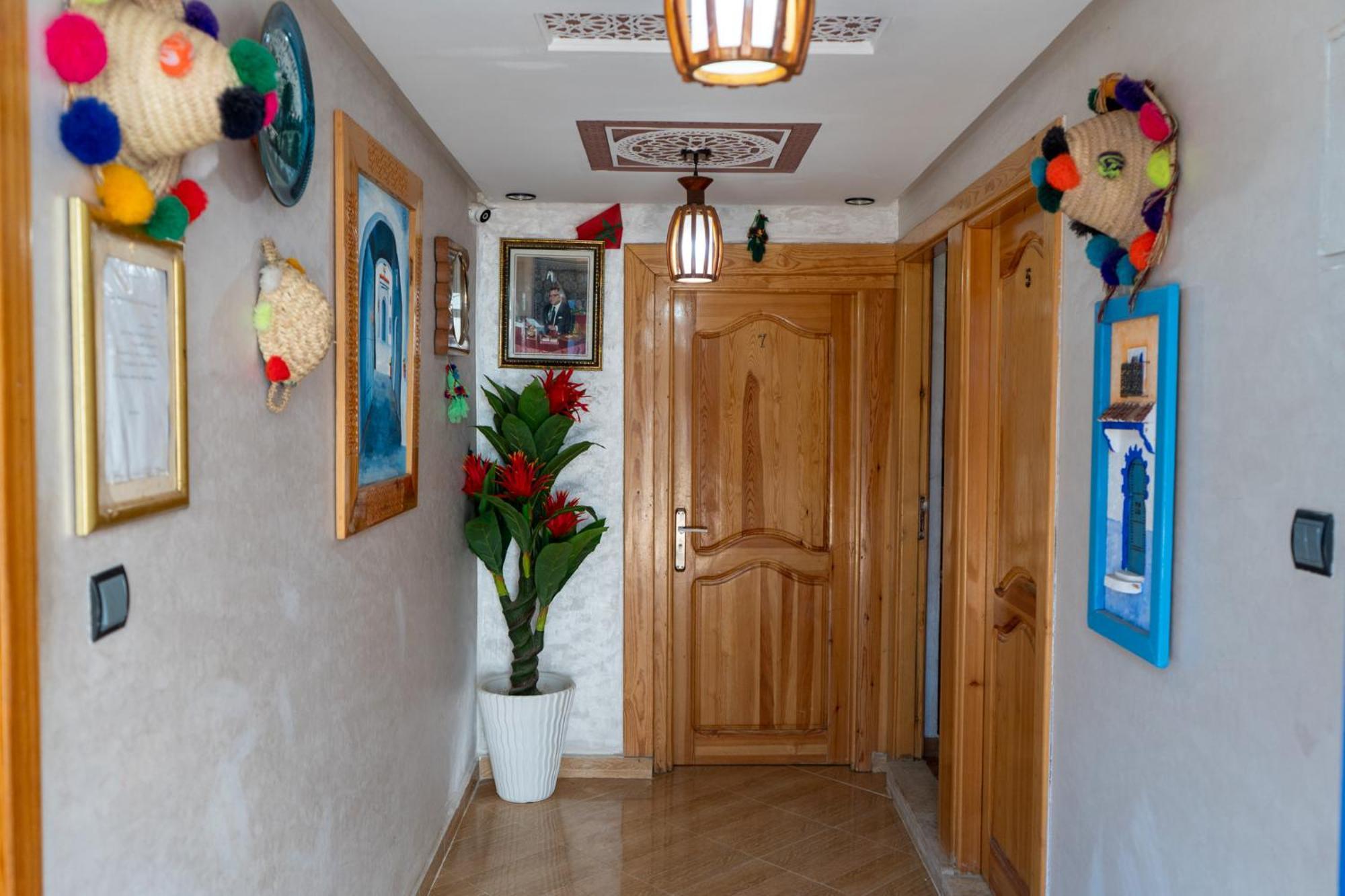Hotel Nabil Akchour Exterior photo